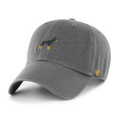 DOBERMANN BASE RUNNER '47 CLEAN UP